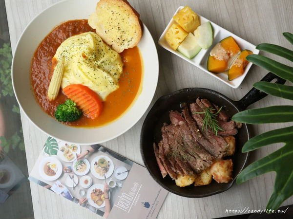 Hecho做咖啡Lite&Deli:台中美食│Hecho做咖啡Lite&Deli〃近中國醫藥大學,超美早午餐,挑高裝潢,網美必訪~