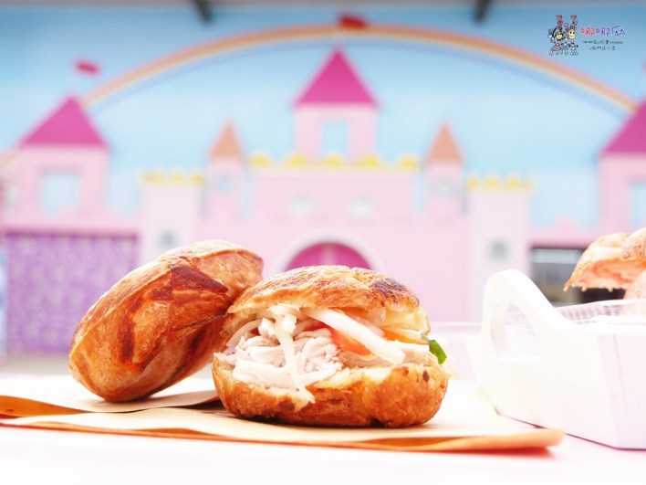 桃園美食,龍潭美食,IG打卡,扭蛋,粉色城堡,颱風假,龍潭人,龍潭大池