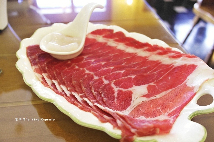 [台南東區火鍋]托斯卡尼艷陽下-每天限量又製作費工的回春膠原火鍋+香濃南瓜火鍋，健康養生又好吃~