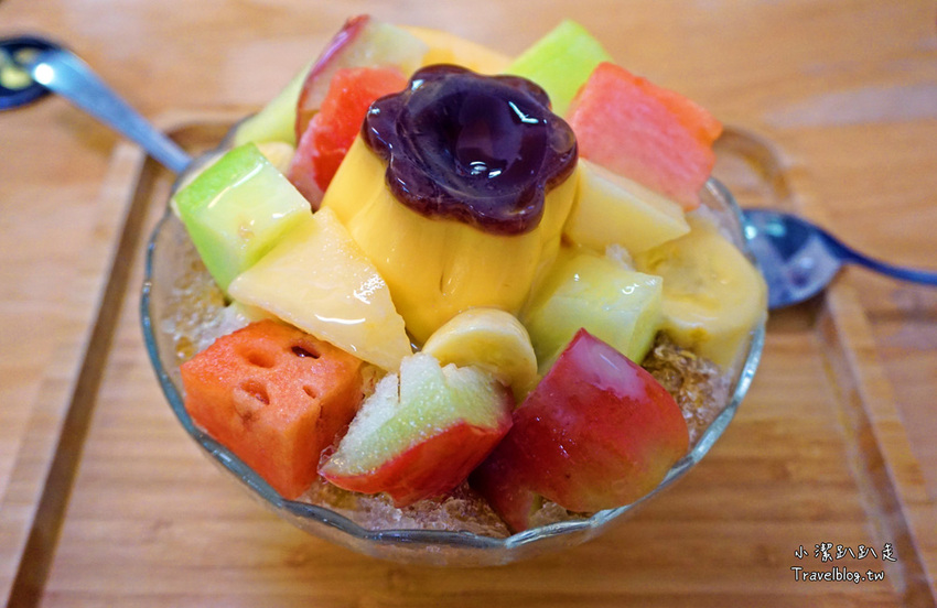 高雄一日遊｜短租199元起高雄租車超方便！跟著這樣玩旗津一日遊行程推薦:環球租車行好划算，火車站走路5分鐘 - 小潔趴趴走旅遊札記