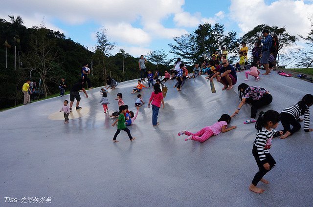 龍潭湖大碗公溜滑梯 龍潭湖大碗公溜滑梯