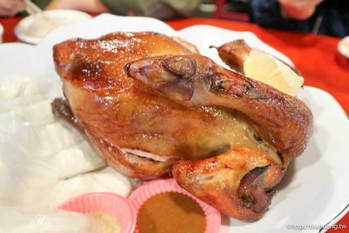 宜蘭火山爆發雞,肉質很優,熱炒也不錯,價格不高 宜蘭火山爆發雞,肉質很優,熱炒也不錯,價格不高