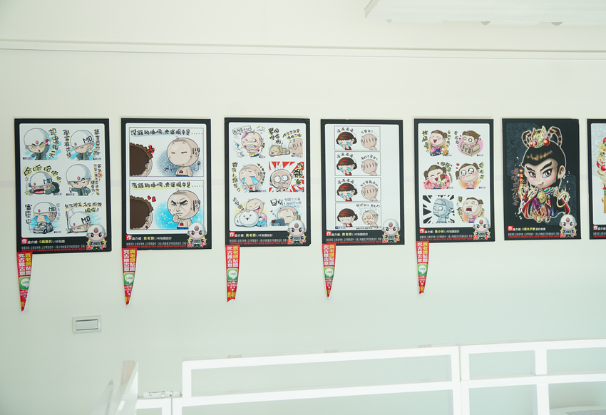 [高雄約會餐廳推薦]琴之森音樂交誼廣場-網美必來~純白貨櫃屋x水上鋼琴餐廳! - 美食好芃友