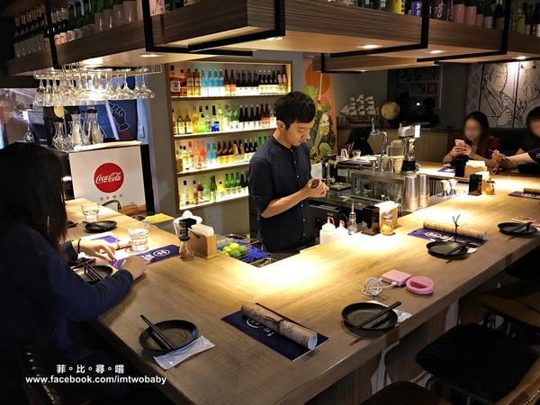新串New Trend:【捷運美食】新串 New Trend 居酒屋兼具酒吧的特色餐酒館 充滿巧思且細緻的美食 每一口都是極致的味蕾表現!捷運忠孝敦化站