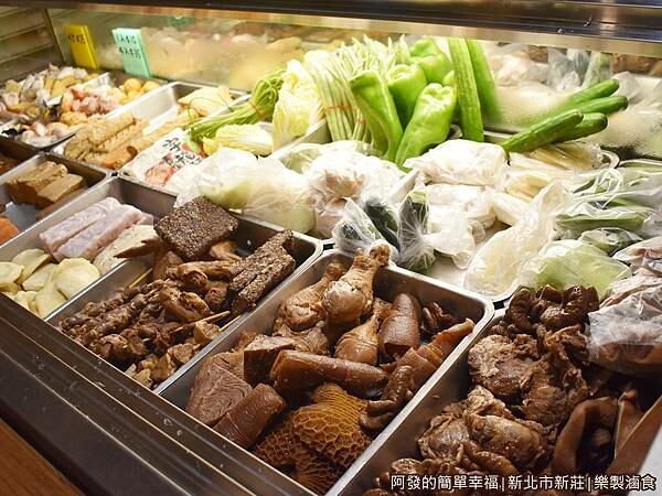 樂製滷食03-食材區.JPG