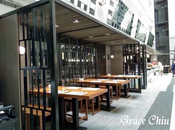 MIDTOWN德立莊酒店 中庭餐廳 SEMI BUFFET 排餐 沙拉吧