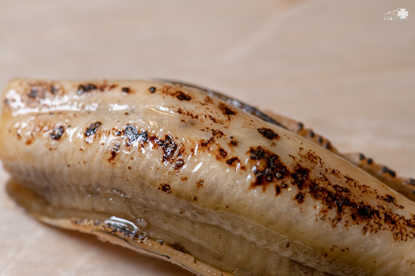 中壢美食推薦》坐著做。初陣壽司 - 高級的食材 平價的消費 隱身在影城內的日式料理 - 時空幻境 凌雲江海清