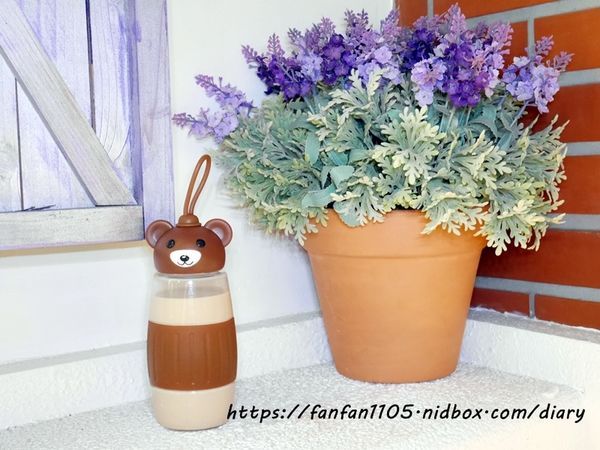 【中壢美食】啦啦奶茶坊 超萌自動販賣機 #限量 #奶酪 #甜點 #下午茶 (18).JPG