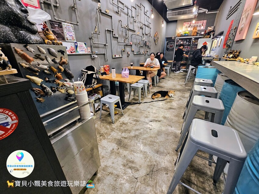 嘉義美食探店!文化路夜市隱藏版,小老闆甜品店必吃豆花奶酪,療癒系店狗陪你度過悠閒時光