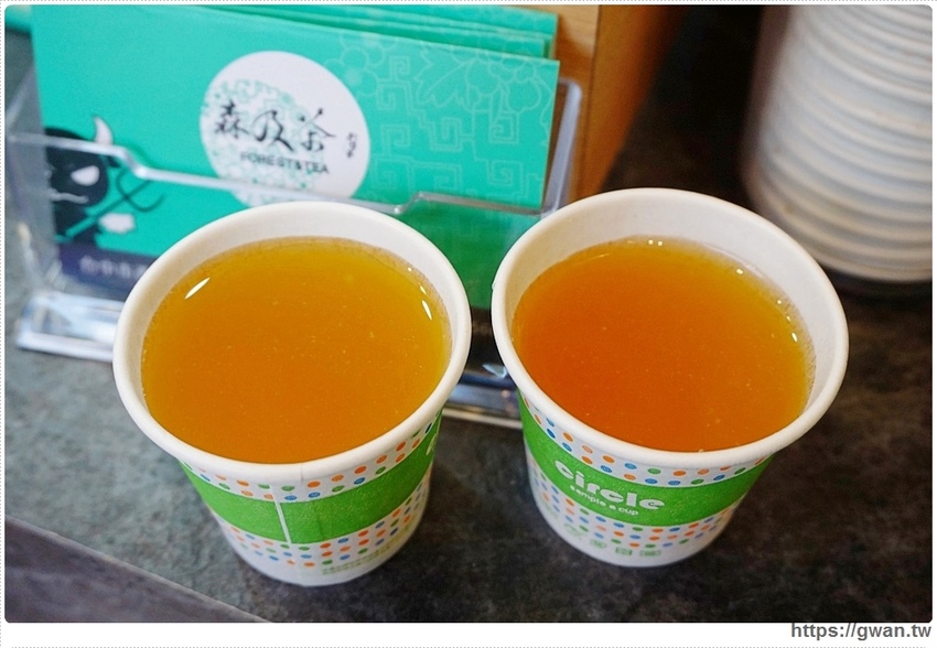 清水排隊森及茶來逢甲囉 | 高大鮮乳限量供應，開幕期間還有買一送一優惠!!