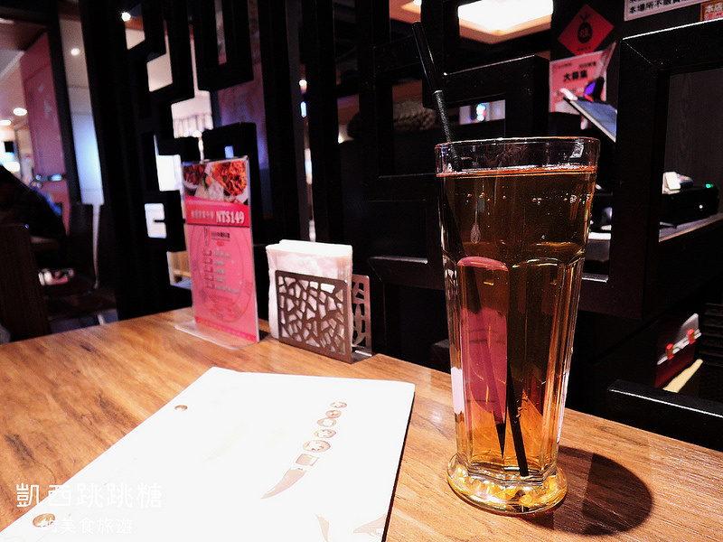 南港citylink 川川中華料理111