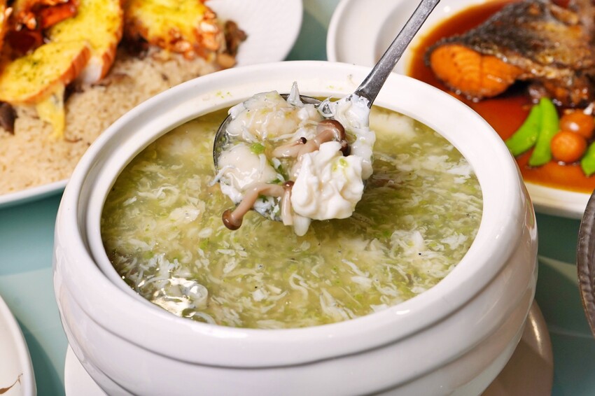 台中市北屯區嚐鮮新天地！新天地集團80週年限定菜單登場，從梧棲小攤到上市餐飲集團，帶你回味經典！