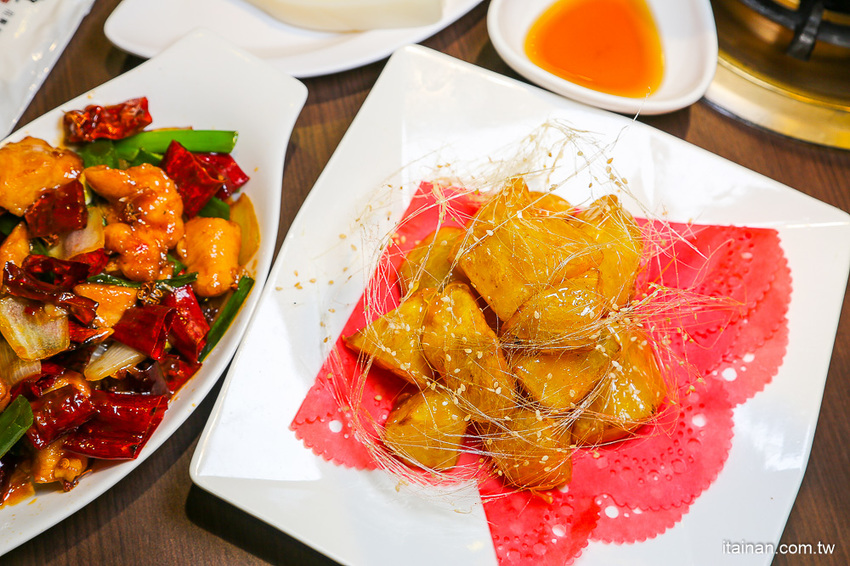 台南安平餐廳｜另類火鍋吃法!!『老廣粵-花雕雞創意坊』不用飛廣東也能吃的到正宗花雕雞一鍋三吃