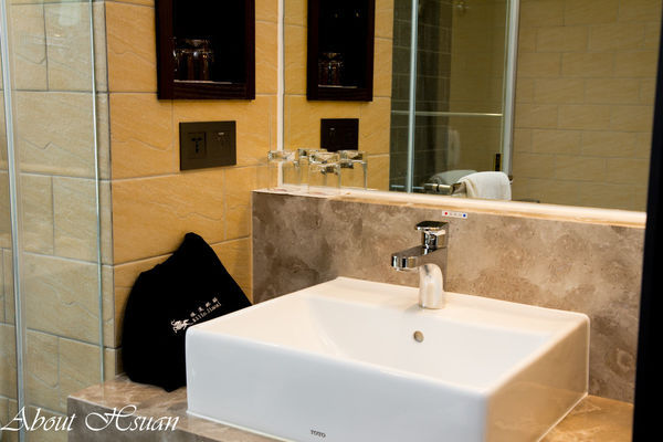 礁溪麒麟大飯店:礁溪麒麟-泡湯的好選擇