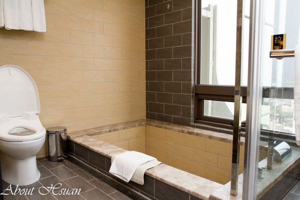 礁溪麒麟大飯店:礁溪麒麟-泡湯的好選擇