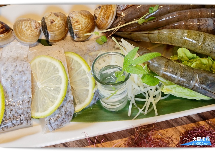 淡水精緻火鍋推薦,小川鍋物,嚴選日本空運湯底/在地小農有機時蔬/奈良手工味噌,精緻養生食材,吃鍋無負擔!淡水新市鎮美食推薦, - 大胃米粒 DAVID & MILLY