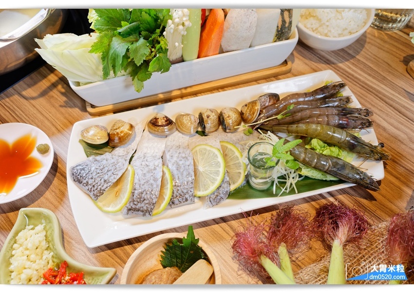 淡水精緻火鍋推薦,小川鍋物,嚴選日本空運湯底/在地小農有機時蔬/奈良手工味噌,精緻養生食材,吃鍋無負擔!淡水新市鎮美食推薦, - 大胃米粒 DAVID & MILLY