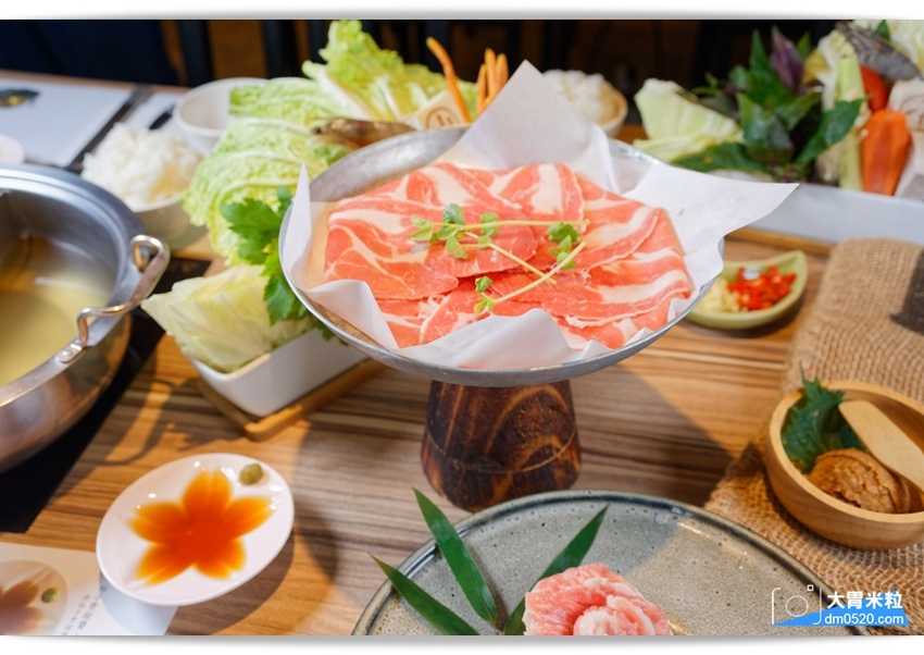 淡水精緻火鍋推薦,小川鍋物,嚴選日本空運湯底/在地小農有機時蔬/奈良手工味噌,精緻養生食材,吃鍋無負擔!淡水新市鎮美食推薦, - 大胃米粒 DAVID & MILLY