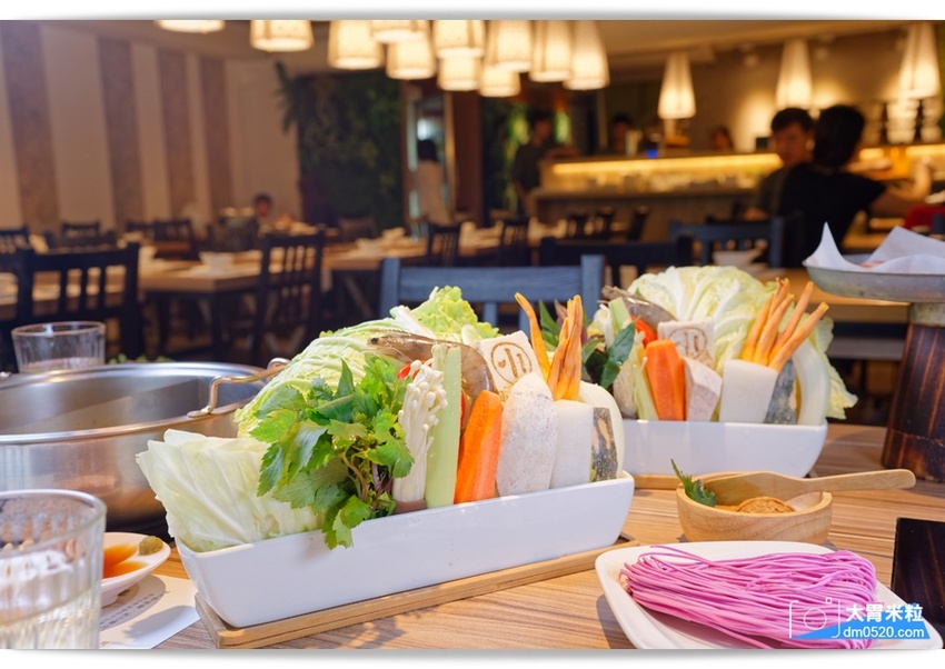 淡水精緻火鍋推薦,小川鍋物,嚴選日本空運湯底/在地小農有機時蔬/奈良手工味噌,精緻養生食材,吃鍋無負擔!淡水新市鎮美食推薦, - 大胃米粒 DAVID & MILLY