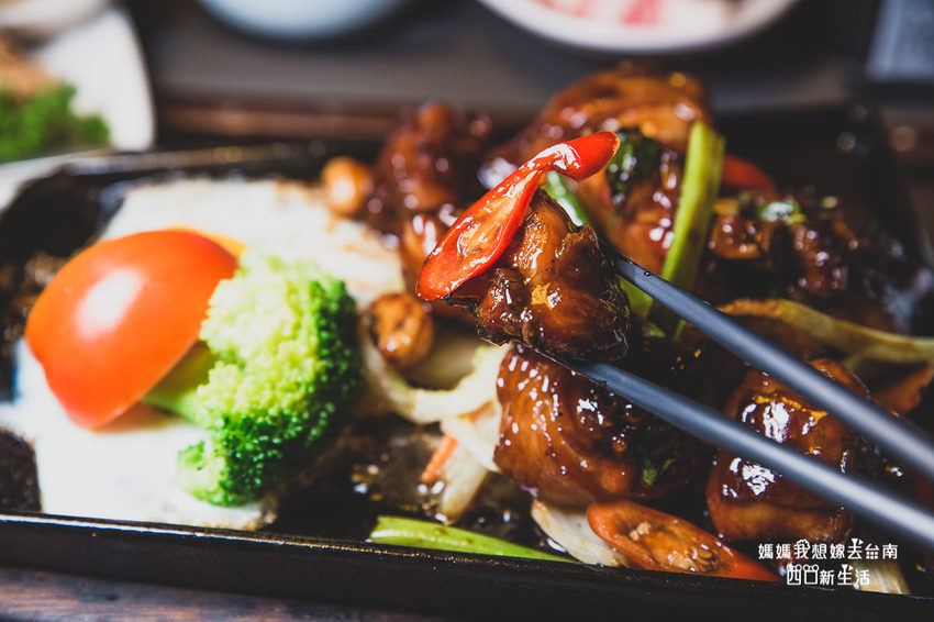 【台南美食】黑白珍奶創始店之翰林茶館,原來世界第一杯珍珠奶茶就誕生在台南! - 媽媽我想嫁去台南!四口新生活