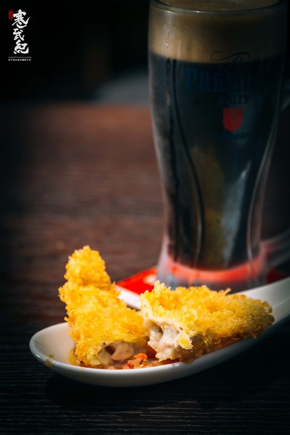 【中肯‧食記】二訪！閑閑餐酒館．捷運南京三民站｜飯店主廚創意Fusion料理．空間浪漫環境絕美．松山推薦餐酒館！