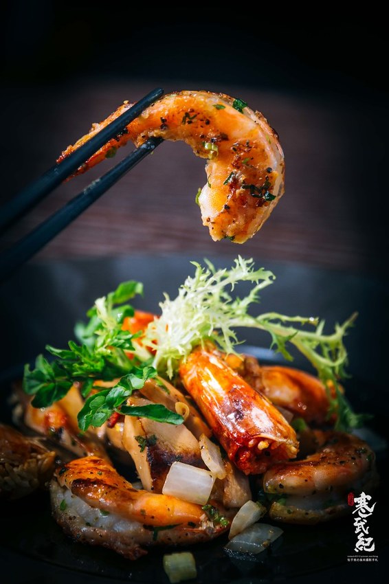 【中肯‧食記】二訪！閑閑餐酒館．捷運南京三民站｜飯店主廚創意Fusion料理．空間浪漫環境絕美．松山推薦餐酒館！