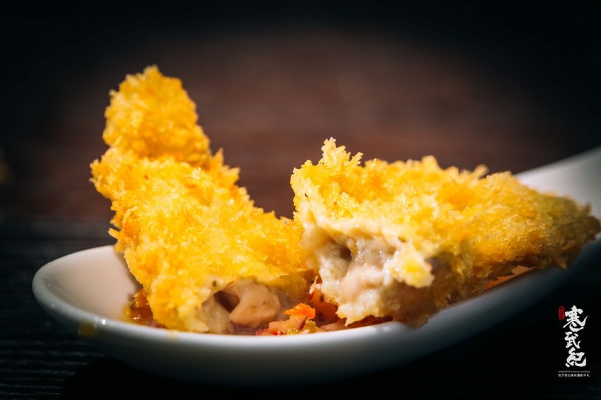 【中肯‧食記】二訪！閑閑餐酒館．捷運南京三民站｜飯店主廚創意Fusion料理．空間浪漫環境絕美．松山推薦餐酒館！