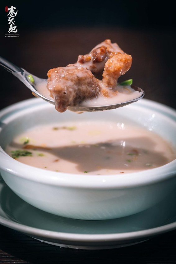 【中肯‧食記】二訪！閑閑餐酒館．捷運南京三民站｜飯店主廚創意Fusion料理．空間浪漫環境絕美．松山推薦餐酒館！