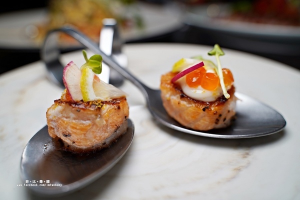 閑閑餐酒館：【台北松山美食】閑閑餐酒館 融合中西餐的烹調精髓 拼出創意新滋味 高質感松山餐酒館推薦 捷運南京三民站