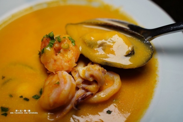 閑閑餐酒館：【台北松山美食】閑閑餐酒館 融合中西餐的烹調精髓 拼出創意新滋味 高質感松山餐酒館推薦 捷運南京三民站