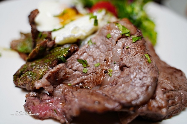 閑閑餐酒館：【台北松山美食】閑閑餐酒館 融合中西餐的烹調精髓 拼出創意新滋味 高質感松山餐酒館推薦 捷運南京三民站