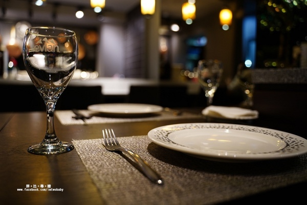 閑閑餐酒館：【台北松山美食】閑閑餐酒館 融合中西餐的烹調精髓 拼出創意新滋味 高質感松山餐酒館推薦 捷運南京三民站