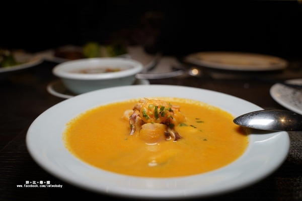 閑閑餐酒館：【台北松山美食】閑閑餐酒館 融合中西餐的烹調精髓 拼出創意新滋味 高質感松山餐酒館推薦 捷運南京三民站
