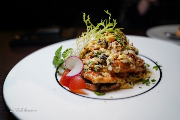 閑閑餐酒館：【台北松山美食】閑閑餐酒館 融合中西餐的烹調精髓 拼出創意新滋味 高質感松山餐酒館推薦 捷運南京三民站