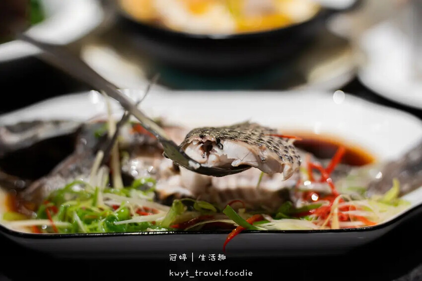 台北松山區餐酒館推薦_閑閑粵酒館，活體海鮮廣東菜，KTV包廂