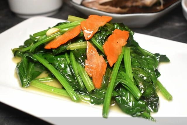 台北餐酒館推薦｜閑閑餐酒館 活體海鮮 粵式料理 私廚鐵板燒 慶生、小型聚會、包場、約會、閨蜜聚餐、春酒、尾牙 -  就是這樣。吃喝玩樂。愛漂亮部落格 - FashionGuide 華人時尚專業評鑑