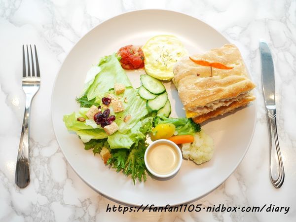 台北內湖【馬克老爹咖啡瑞光店】#自家烘焙咖啡豆 #輕食早午餐 #咖啡 #下午茶 (15).JPG