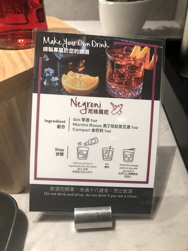 0C7668B1-9F3A-4DA8-AB9D-B69373DCA90F