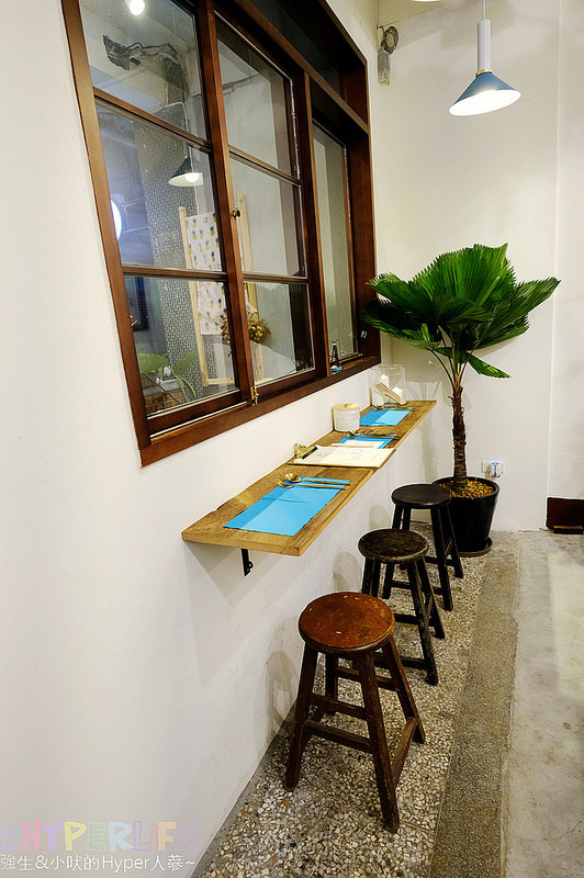 台中 燉飯,台中 義大利麵,台中文青風餐廳,台中美食,台中義大利麵,台中義式,文青老宅餐廳,村口微光,逢甲商圈美食,逢甲燉飯,逢甲美食,逢甲義大利麵,逢甲義式 @強生與小吠的Hyper人蔘~