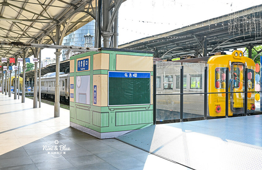 蠟筆小新甜點世界大冒險 最終站在台中火車站，露屁股怪獸來襲，春日部防衛隊集合 @Nini and Blue  玩樂食記