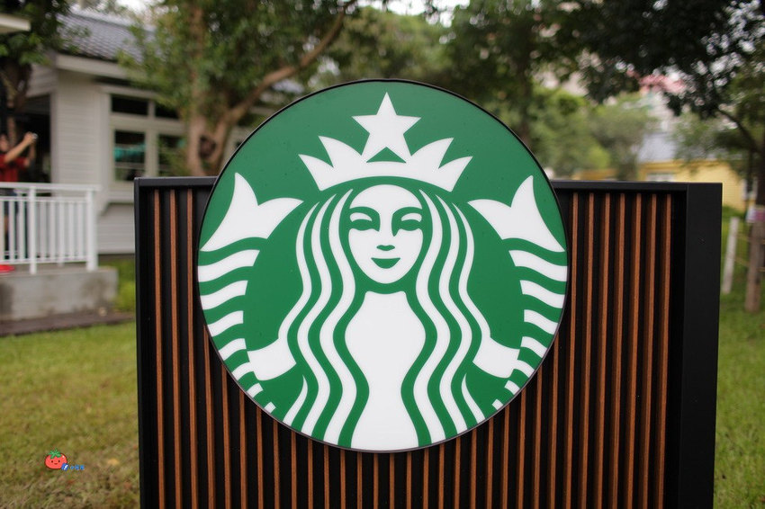 陽明山星巴克草山門市