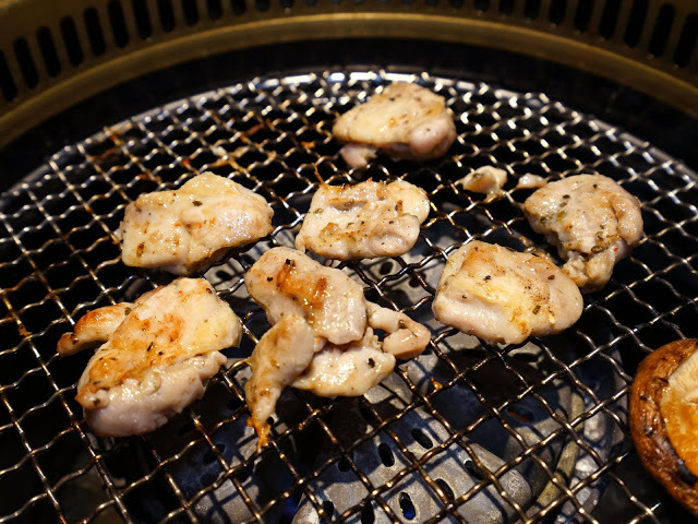 [食記]  竹北。火山岩燒肉 新開幕!。新鮮高檔食材、燒肉、鍋物雙重享受! 高CP值套餐! 親子家庭聚餐超推薦!