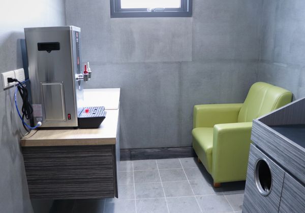 AETZ3543.JPG AETZ3543.JPG