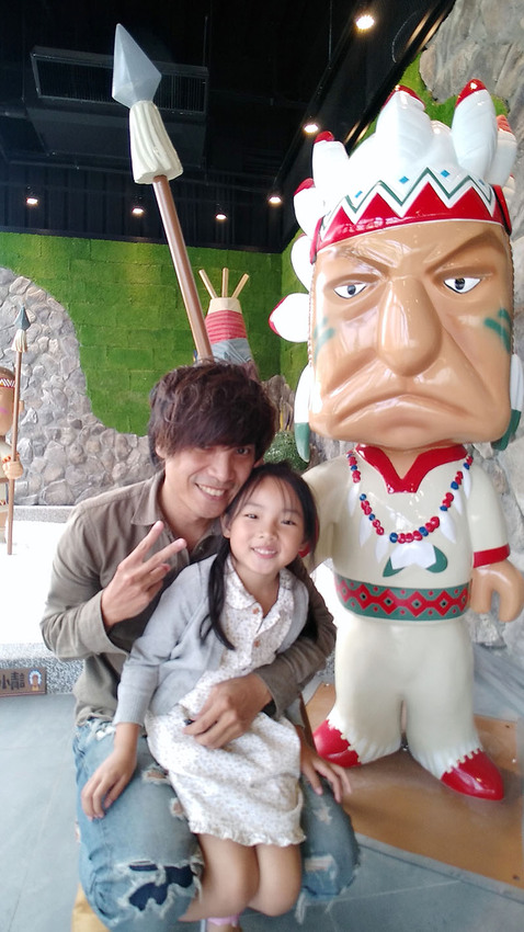 火山岩燒肉竹北旗艦店,貼心滿分服務/極盛牛豬勇士盤/松阪豬/梅花豬/霜降牛角切/PRIME肩夾板肉/哈根達斯/兒童友善餐廳