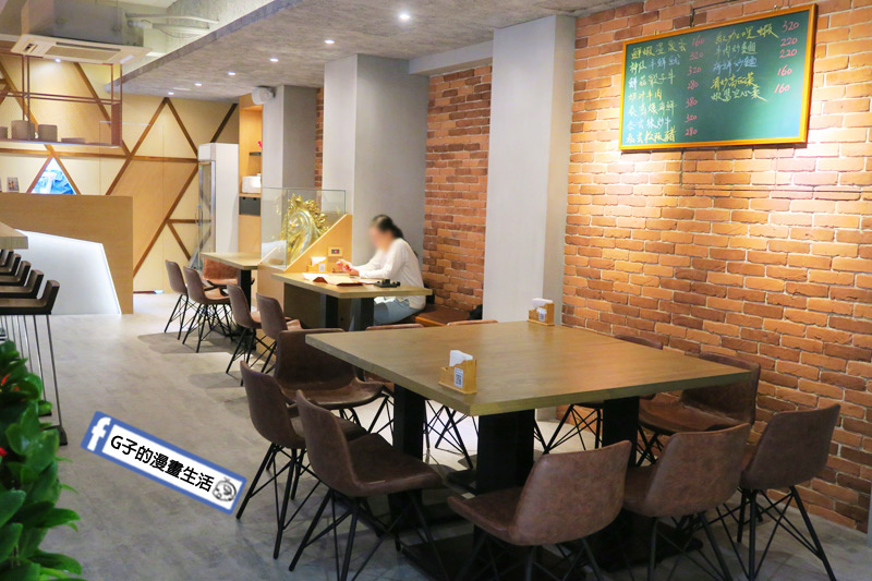 台SO PAR餐酒館 台式熱炒.川菜(市民大道上,近捷運忠孝復興站、微風百貨)