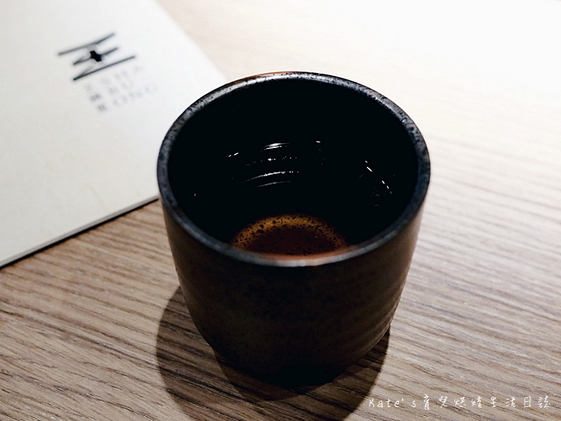 王鍋屋 信義區美食 酸菜白肉鍋推薦 王鍋屋好吃嗎 日本道地火鍋 酸菜白肉專門店 台北美食 信義區好吃火鍋 王鍋屋菜單 信義區商業午餐推薦 信義區聚餐18.jpg