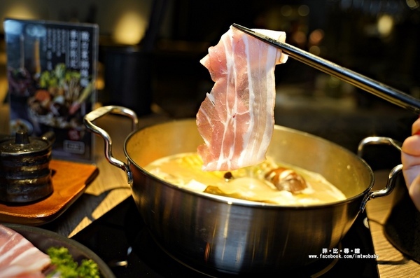 王鍋屋-酸白菜鍋專門店 Shabu Ong:王鍋屋 - 酸白菜鍋專門店 Shabu Ong 顛覆傳統混血京都風味酸菜白肉鍋 天然酸香湧上舌尖 甘甜滋味讓人大呼過癮!