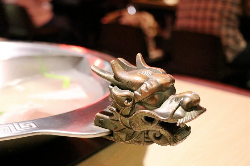 壽星幾歲就送幾隻蝦,這時候只好出賣阿嬤了~