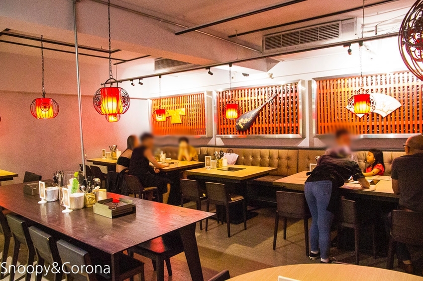 【東湖美食】捷運葫洲站麻辣火鍋／四川龍府～椒香迷人的麻辣鍋、道地夠味的四川料理，溫體牛肉鮮嫩多汁還買1送1