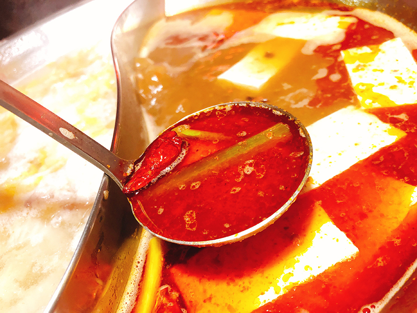 四川龍府,內湖美食,文湖線美食,文湖線麻辣鍋,文湖線川菜,葫州站美食,葫州站麻辣鍋,葫州站川菜,內湖火鍋,內湖酸菜白肉鍋,川菜推薦,我不是他媽媽